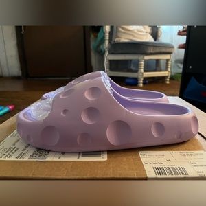 Moon Crater EVA Foam Slide New 8.5-9.5W (7-8M)